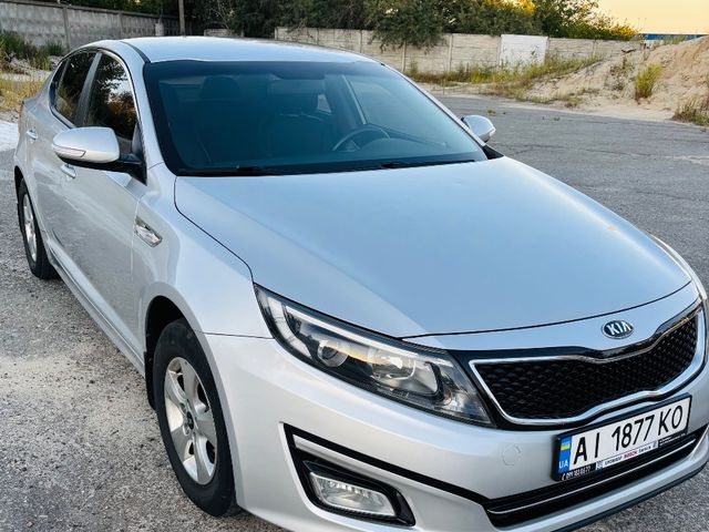 Kia K5 - фото 5