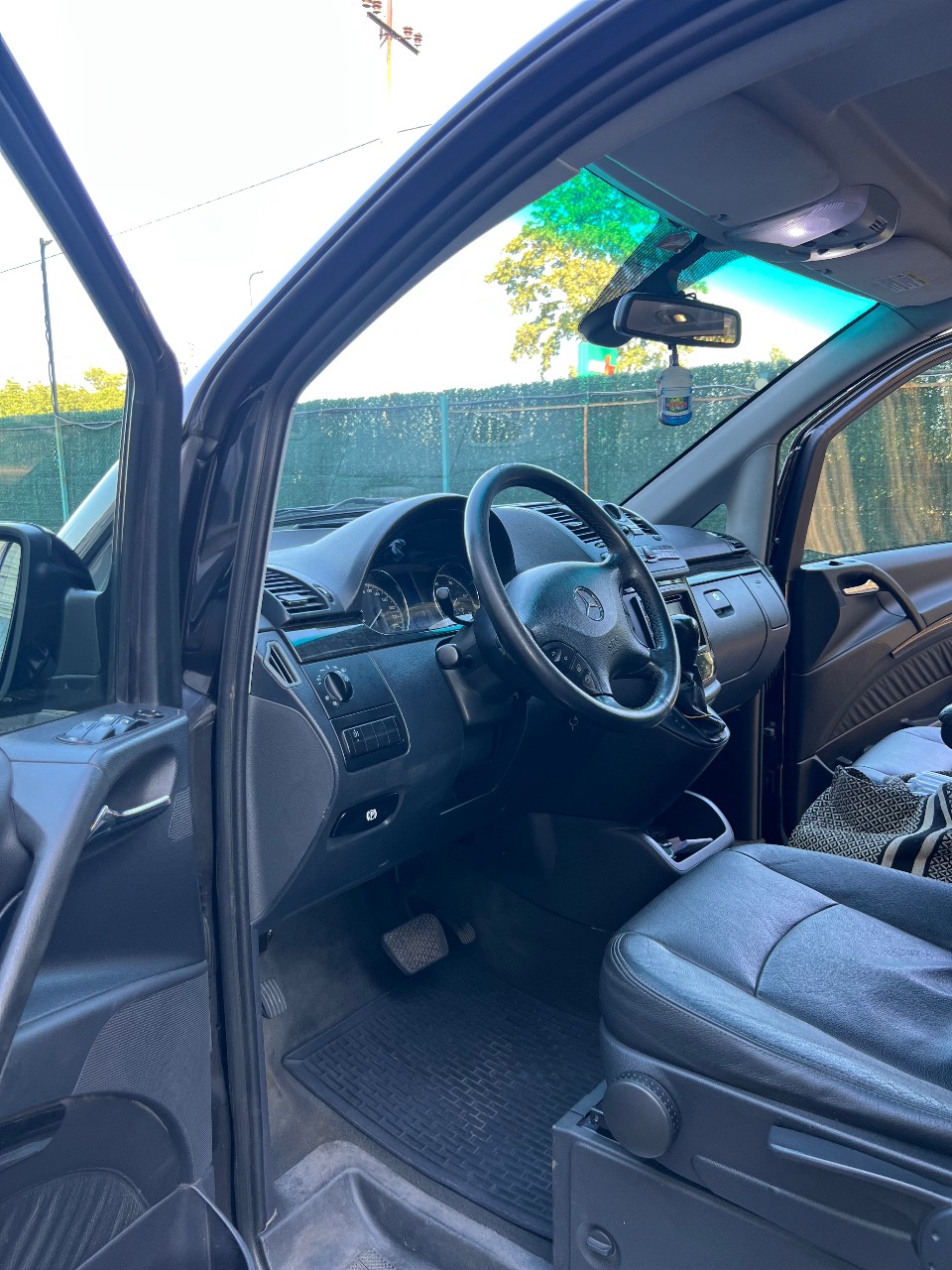 Mercedes-Benz Viano - фото 3