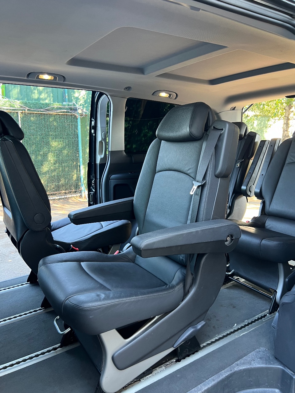 Mercedes-Benz Viano - фото 7