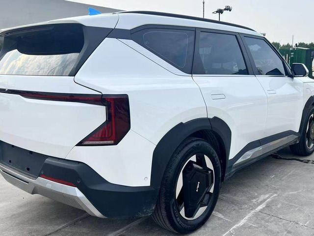 Kia EV5 - фото 4