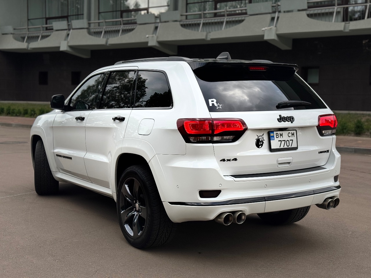 Jeep Grand Cherokee - фото 4