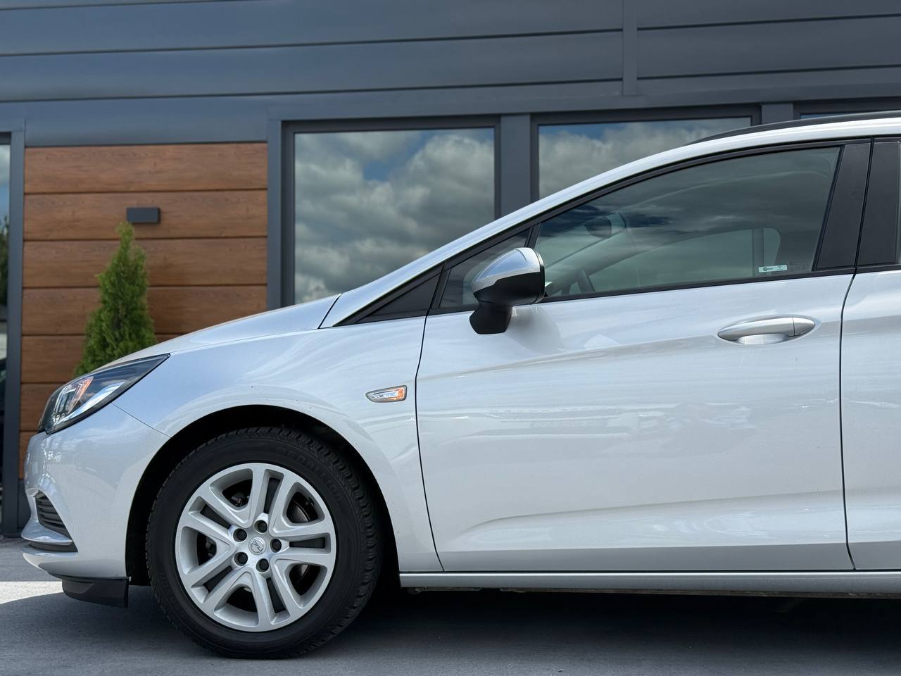 Opel Astra - фото 7