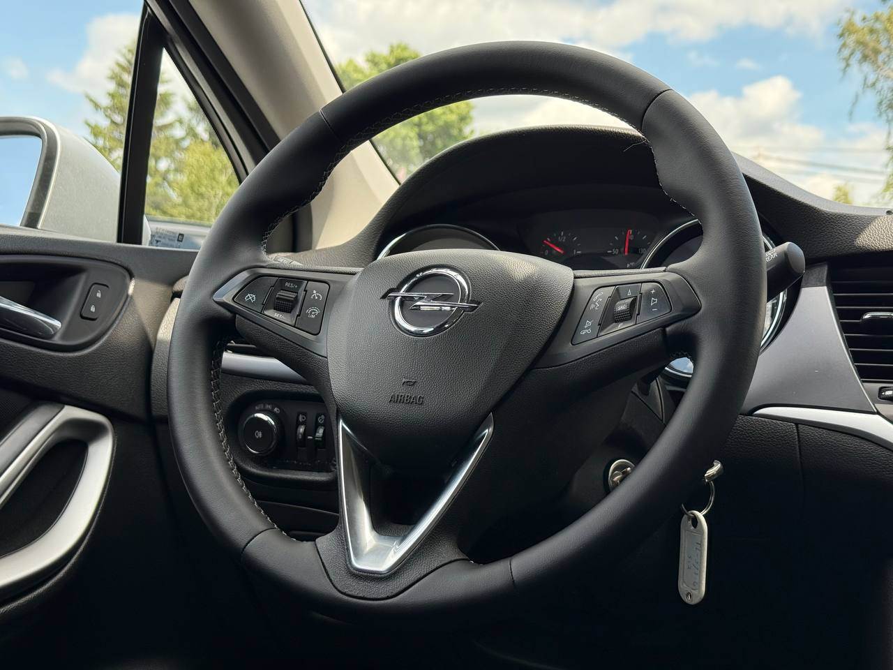 Opel Astra - фото 31