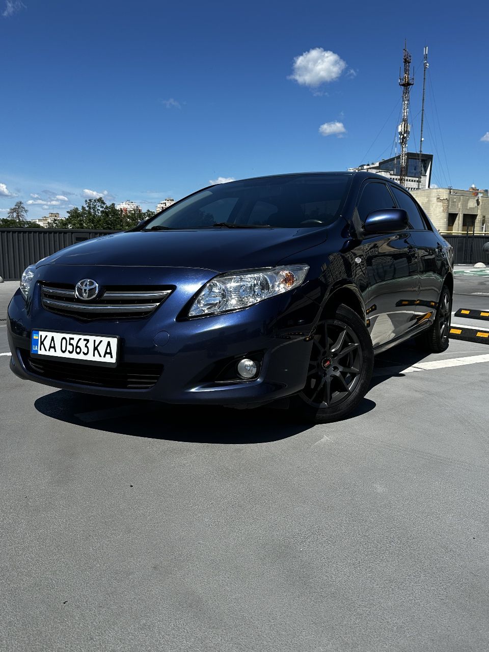 Toyota Corolla - фото 2