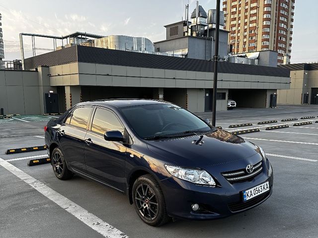 Toyota Corolla - зображення 3
