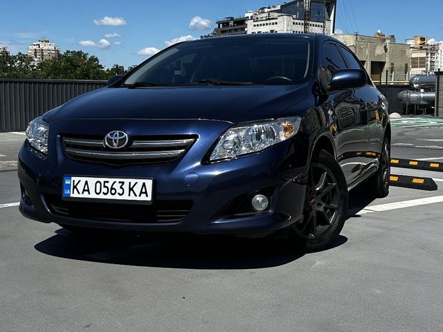 Toyota Corolla - зображення 1