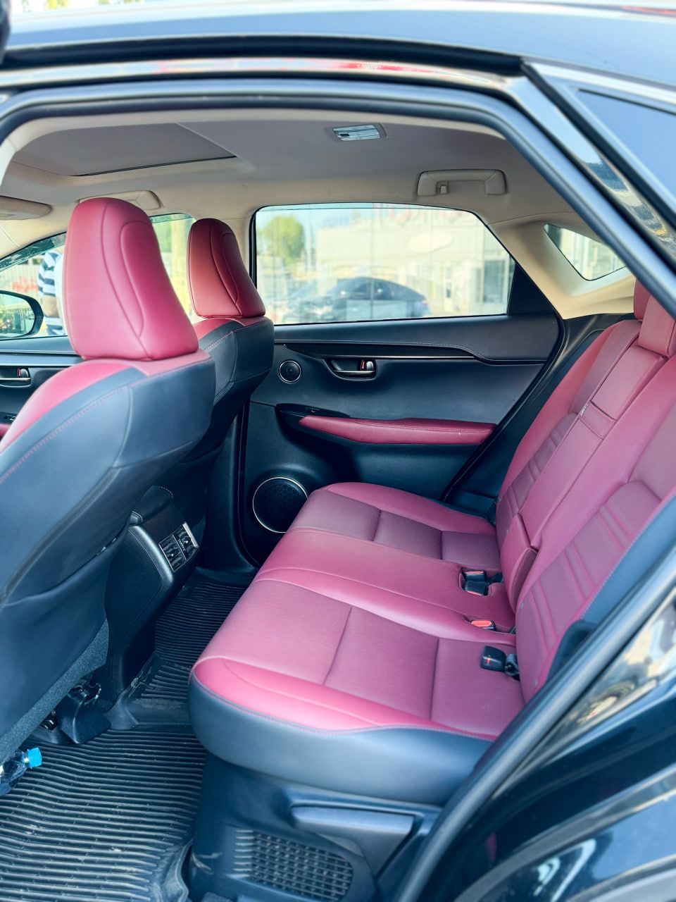 Lexus NX - фото 21