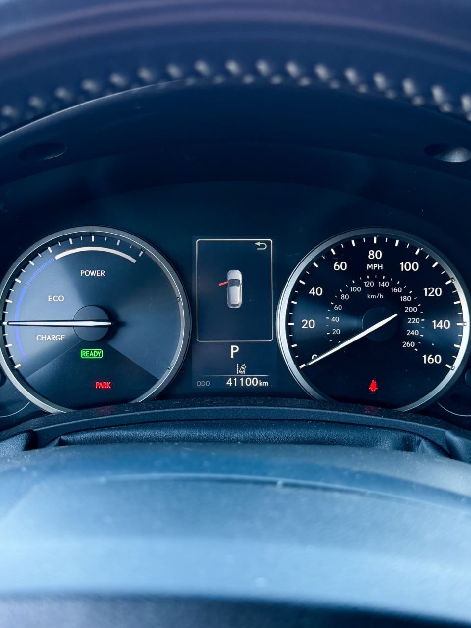 Lexus NX - фото 16