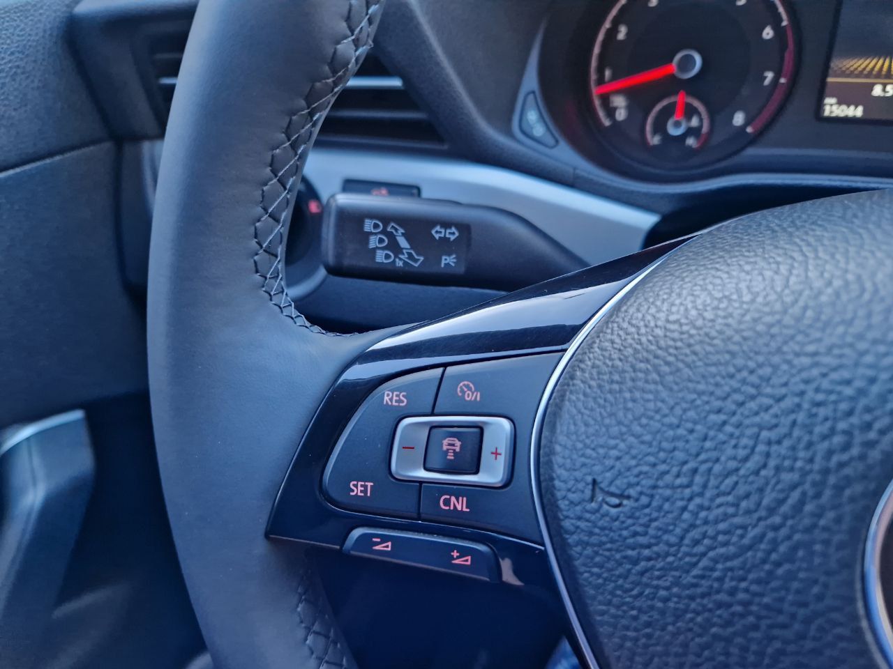 Volkswagen Passat (North America and China) - фото 16