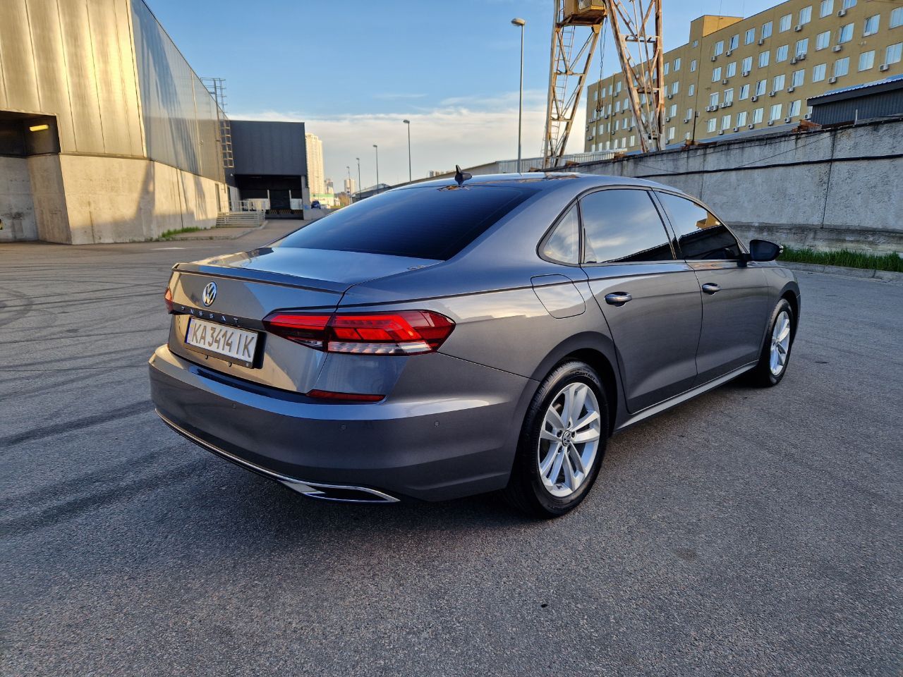 Volkswagen Passat (North America and China) - фото 5