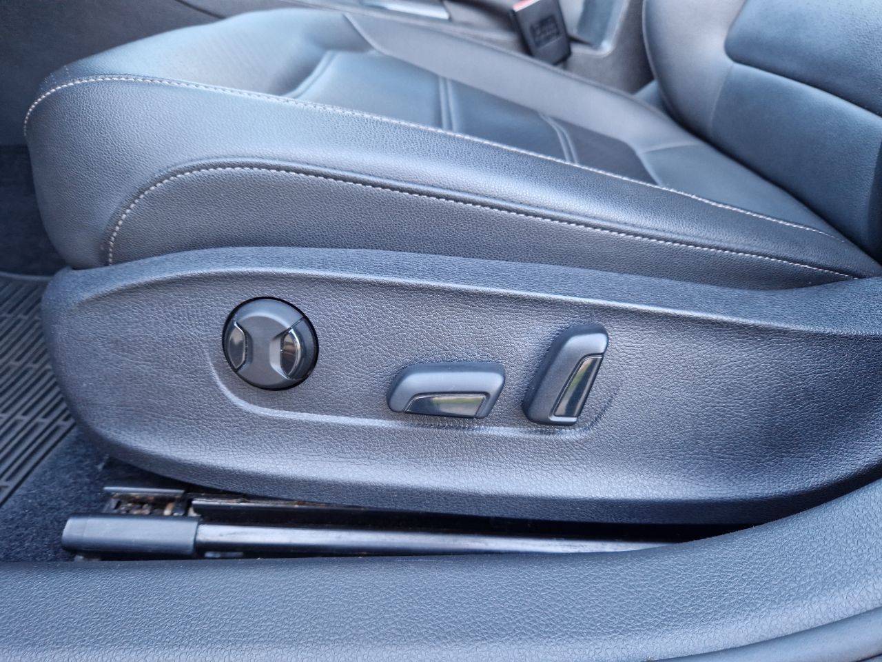 Volkswagen Passat (North America and China) - фото 54