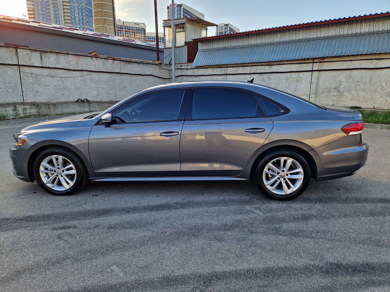 Volkswagen Passat (North America and China) - фото 10