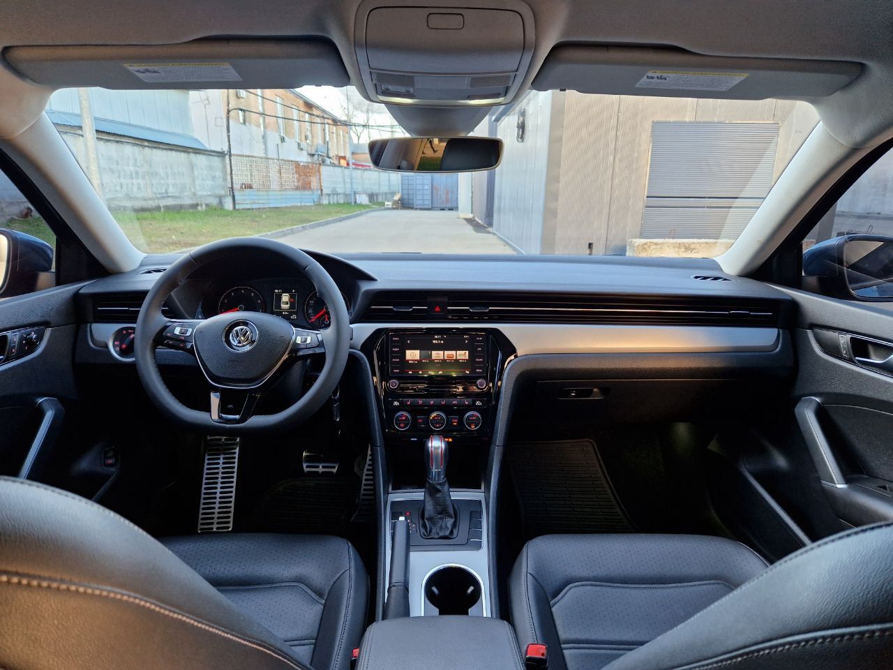 Volkswagen Passat (North America and China) - фото 48