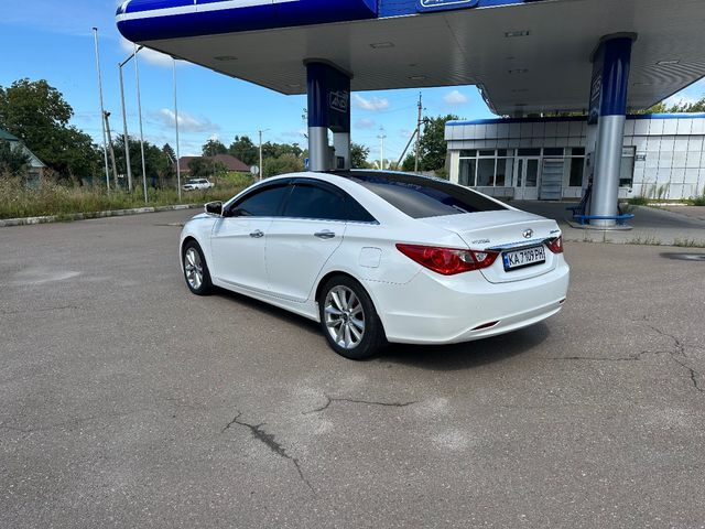 Hyundai Sonata 2010, Київ, $8 999 - зображення 3
