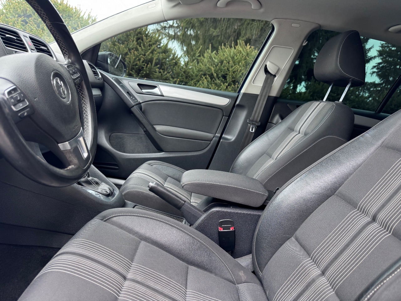 Volkswagen Golf - фото 34