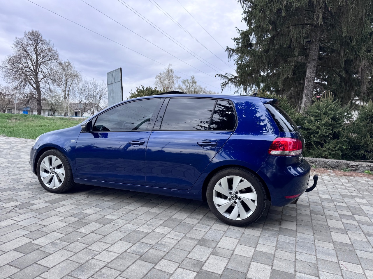 Volkswagen Golf - фото 22