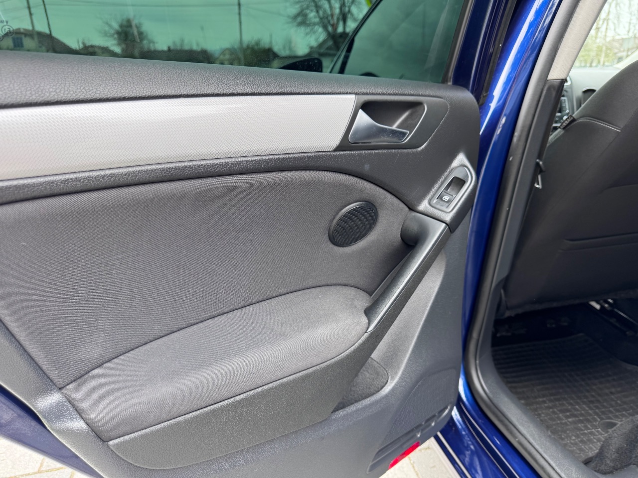 Volkswagen Golf - фото 43