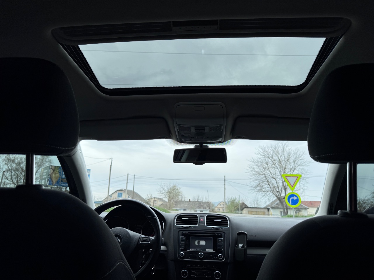 Volkswagen Golf - фото 48