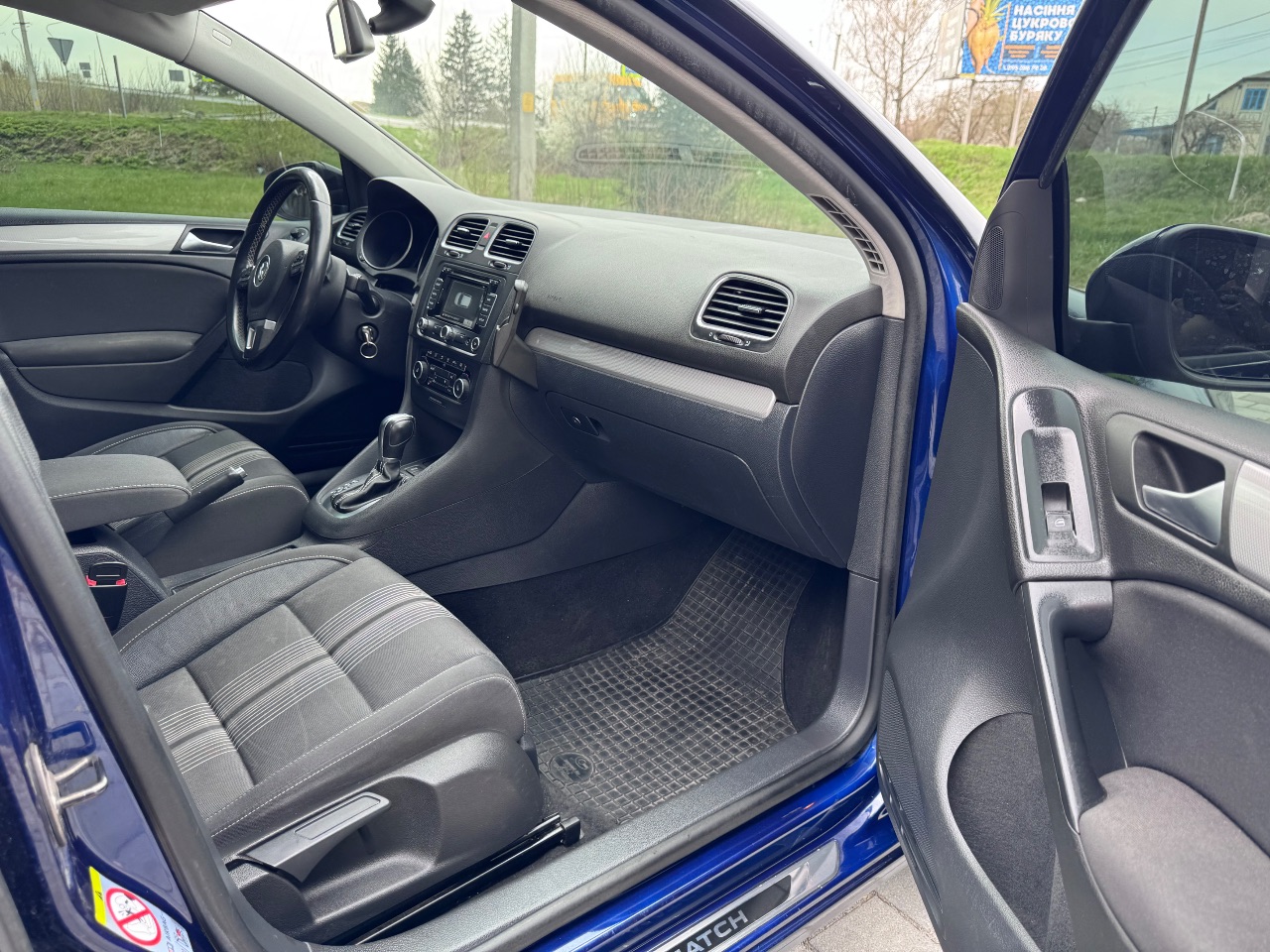 Volkswagen Golf - фото 32