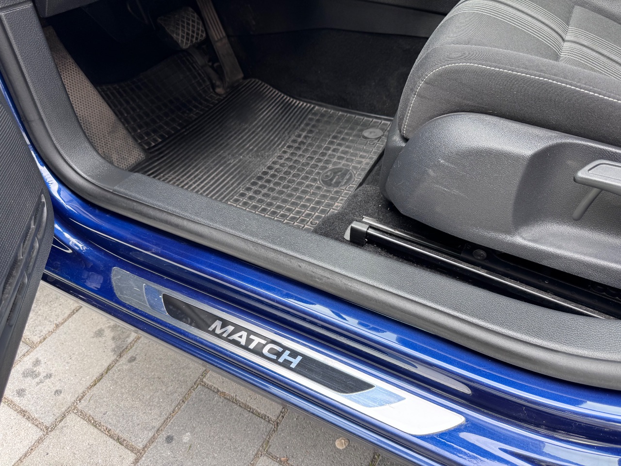 Volkswagen Golf - фото 37