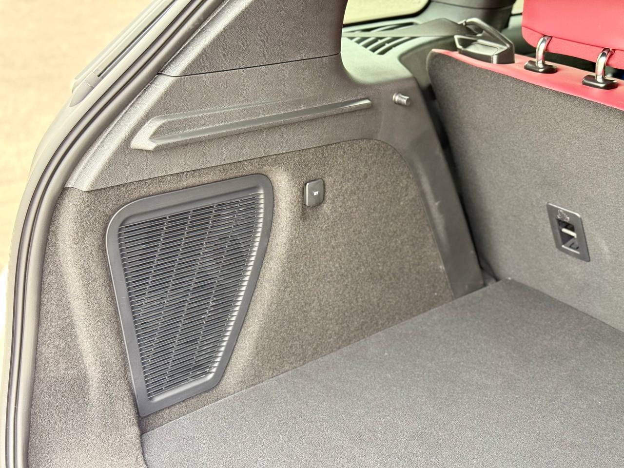 Lincoln Corsair - фото 30