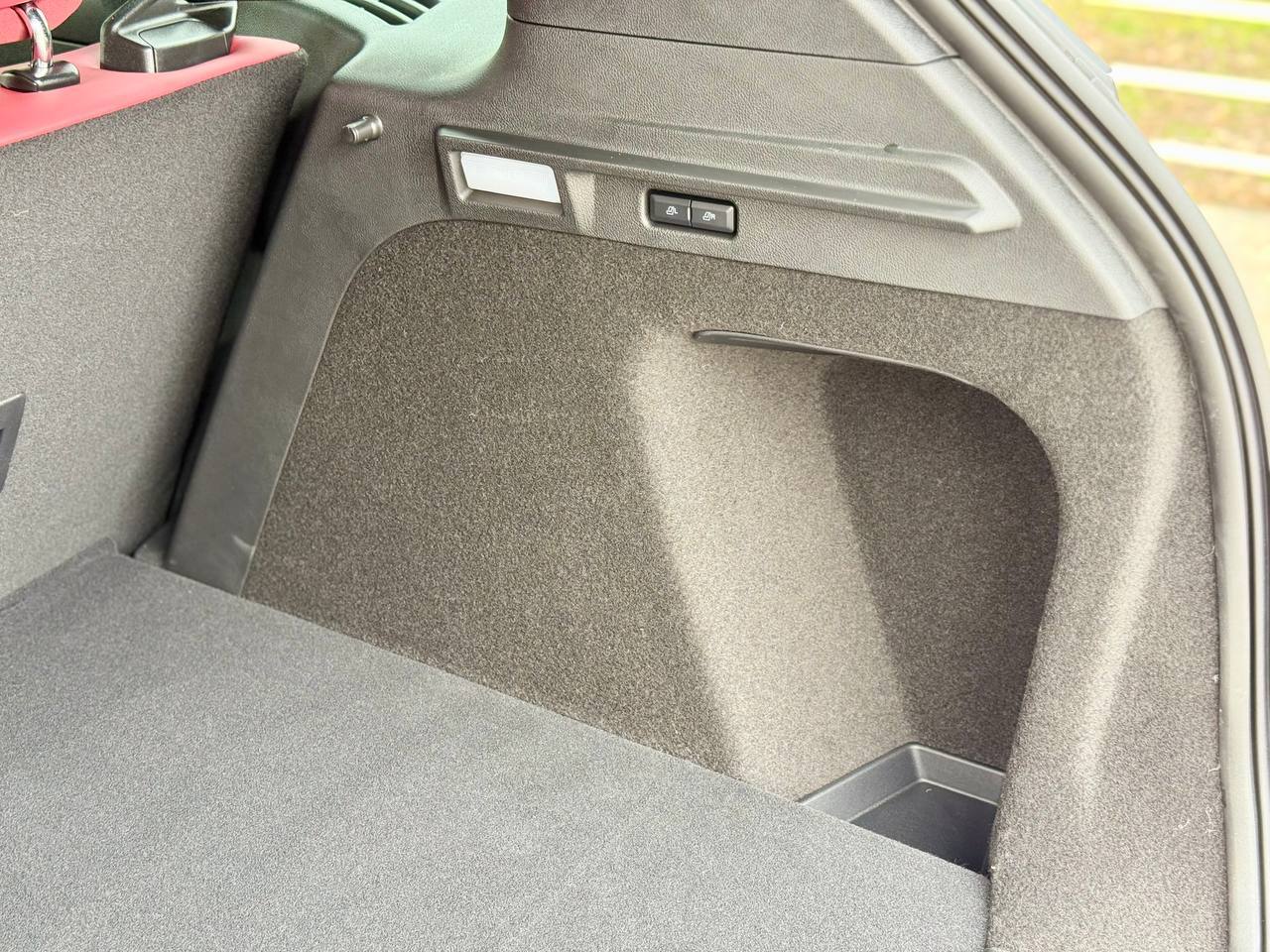 Lincoln Corsair - фото 28