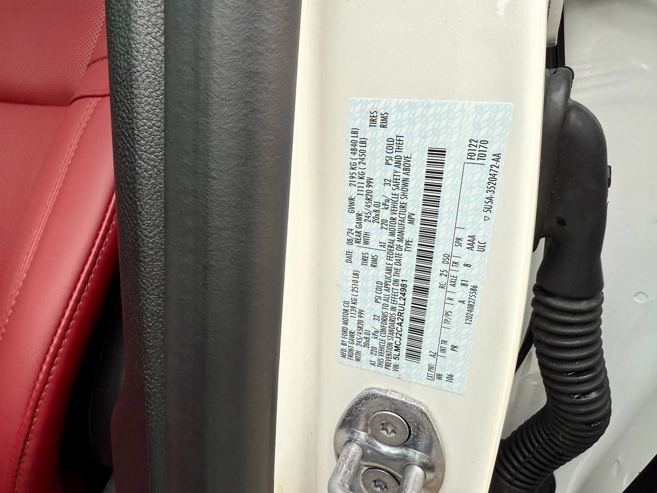 Lincoln Corsair - фото 41