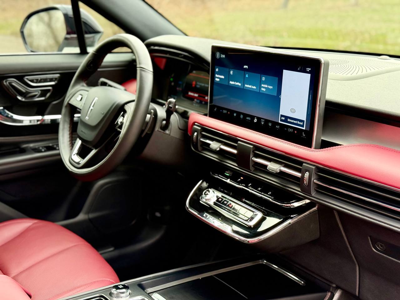 Lincoln Corsair - фото 63