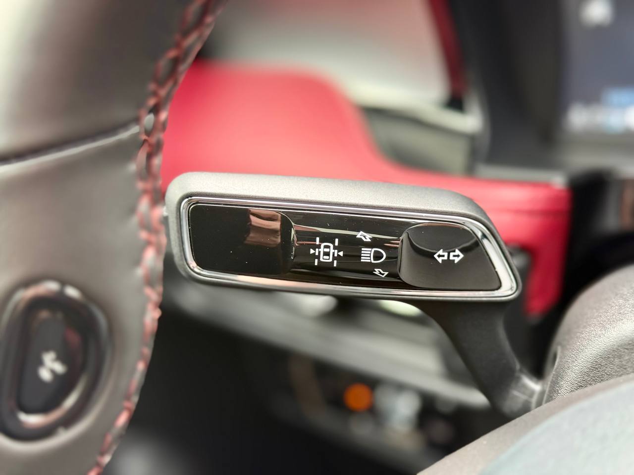 Lincoln Corsair - фото 68