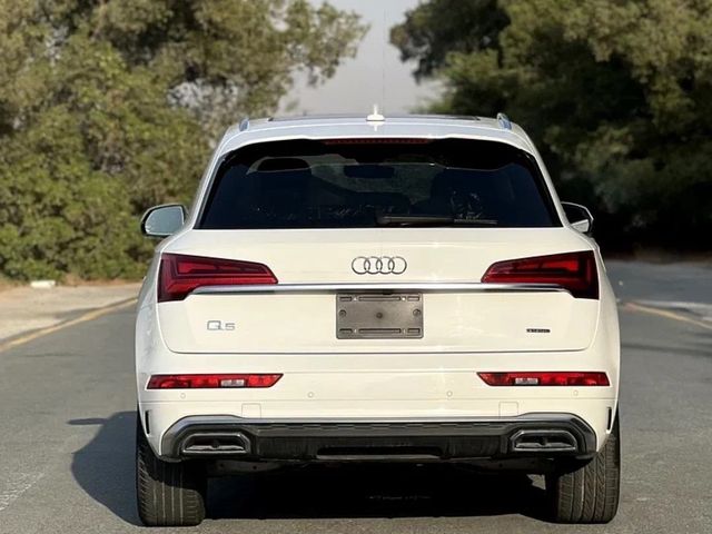 Audi Q5 - фото 3
