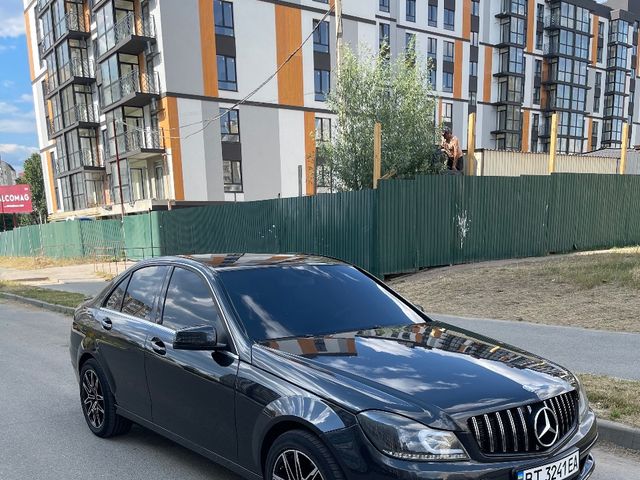 Mercedes-Benz C-Класс - зображення 3