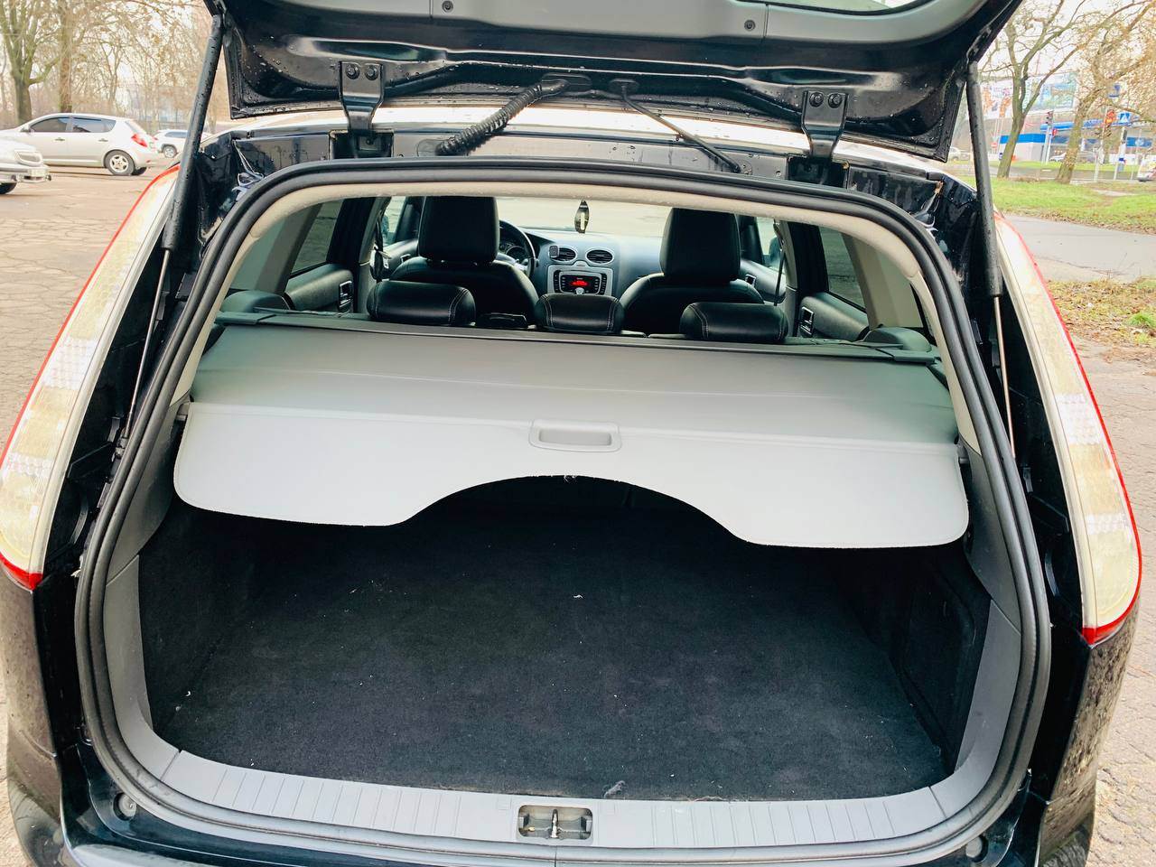 Ford Focus - фото 3