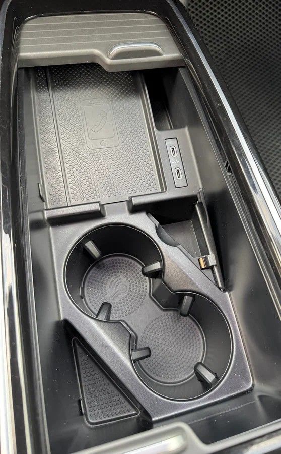 Volkswagen ID.4 - фото 13