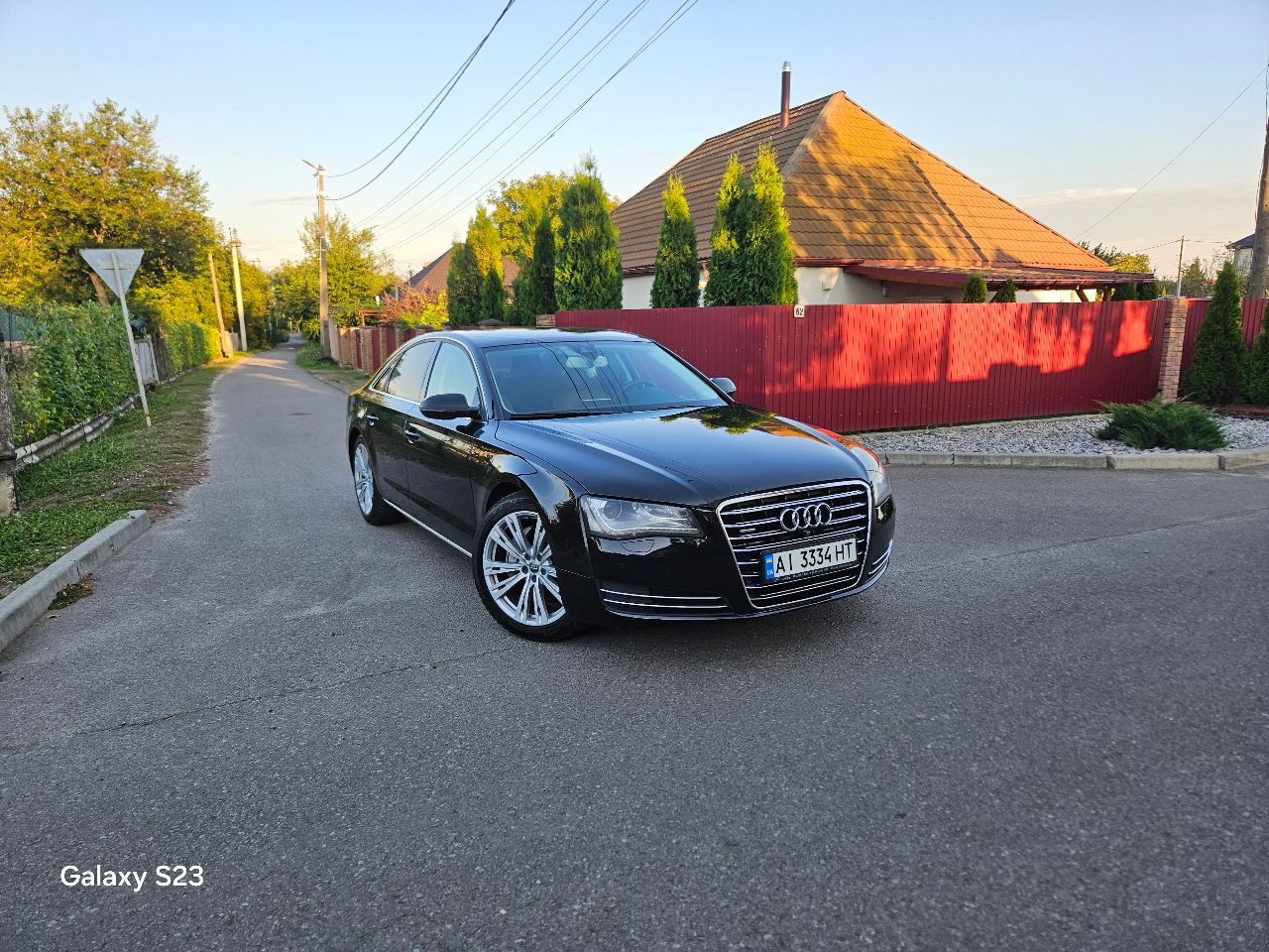 Audi A8 - фото 2