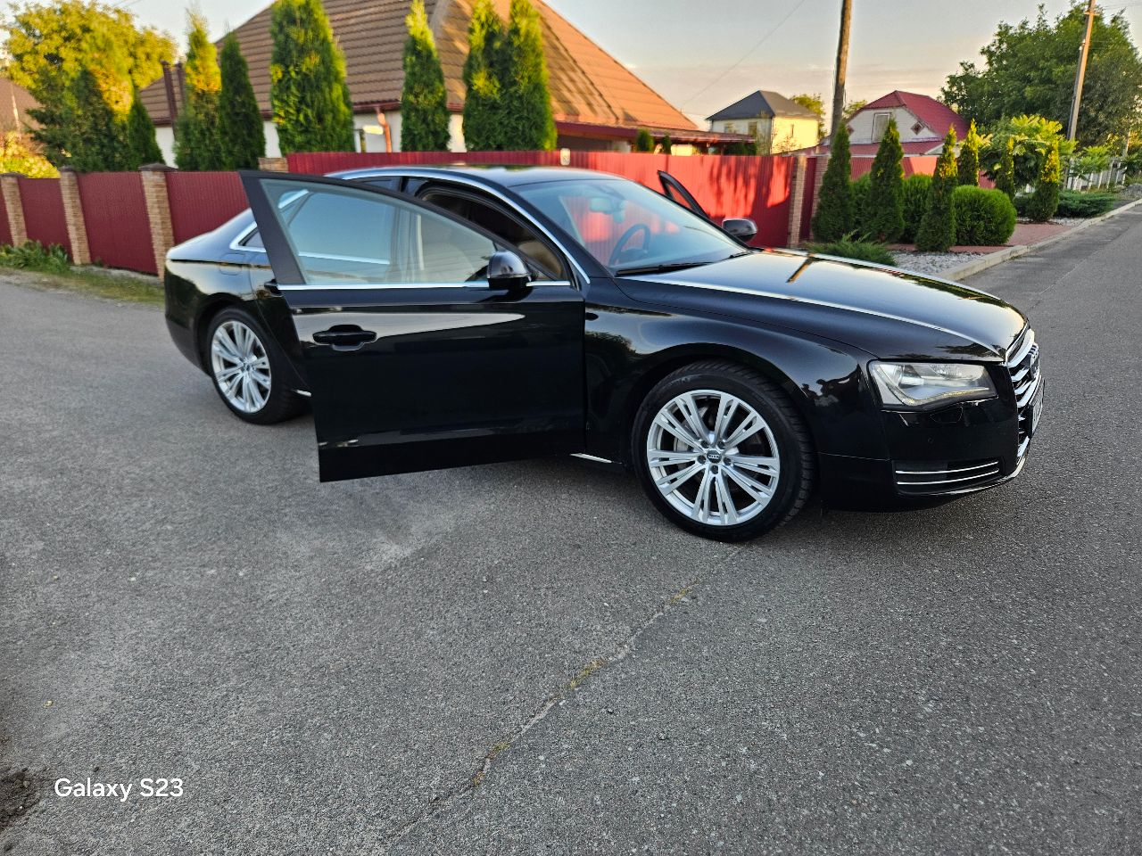 Audi A8 - фото 7