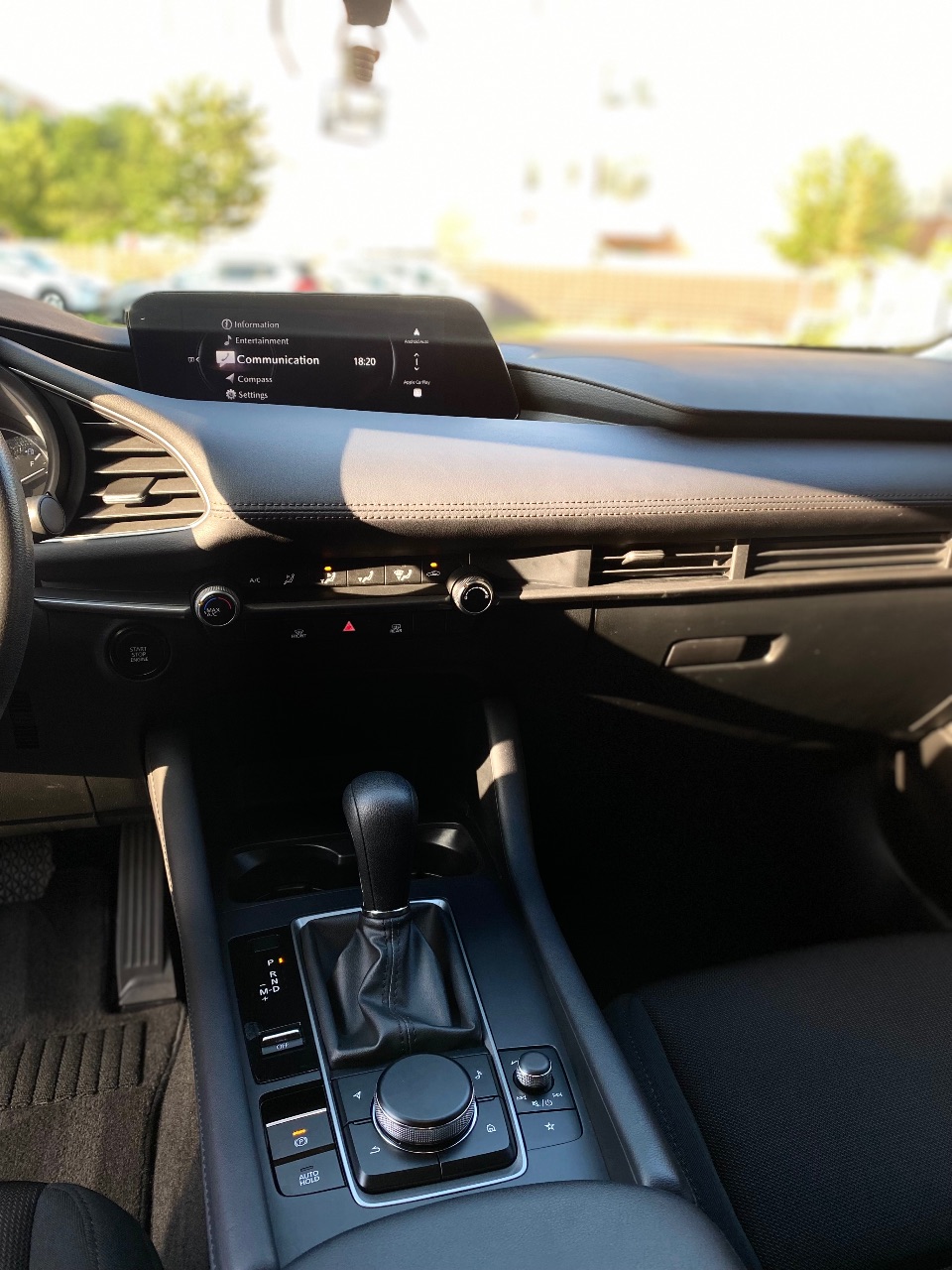 Mazda 3 - фото 12