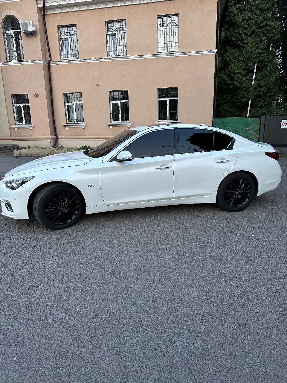 Infiniti Q50 - фото 15