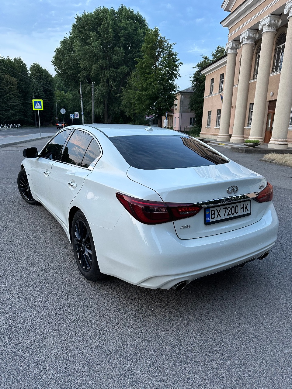 Infiniti Q50 - фото 21