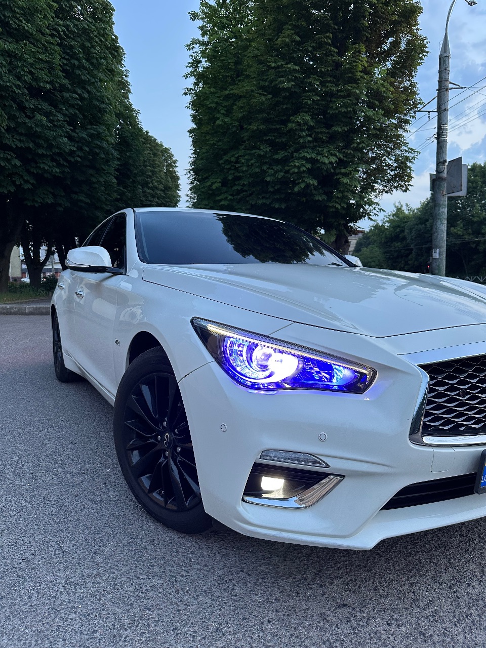 Infiniti Q50 - фото 27