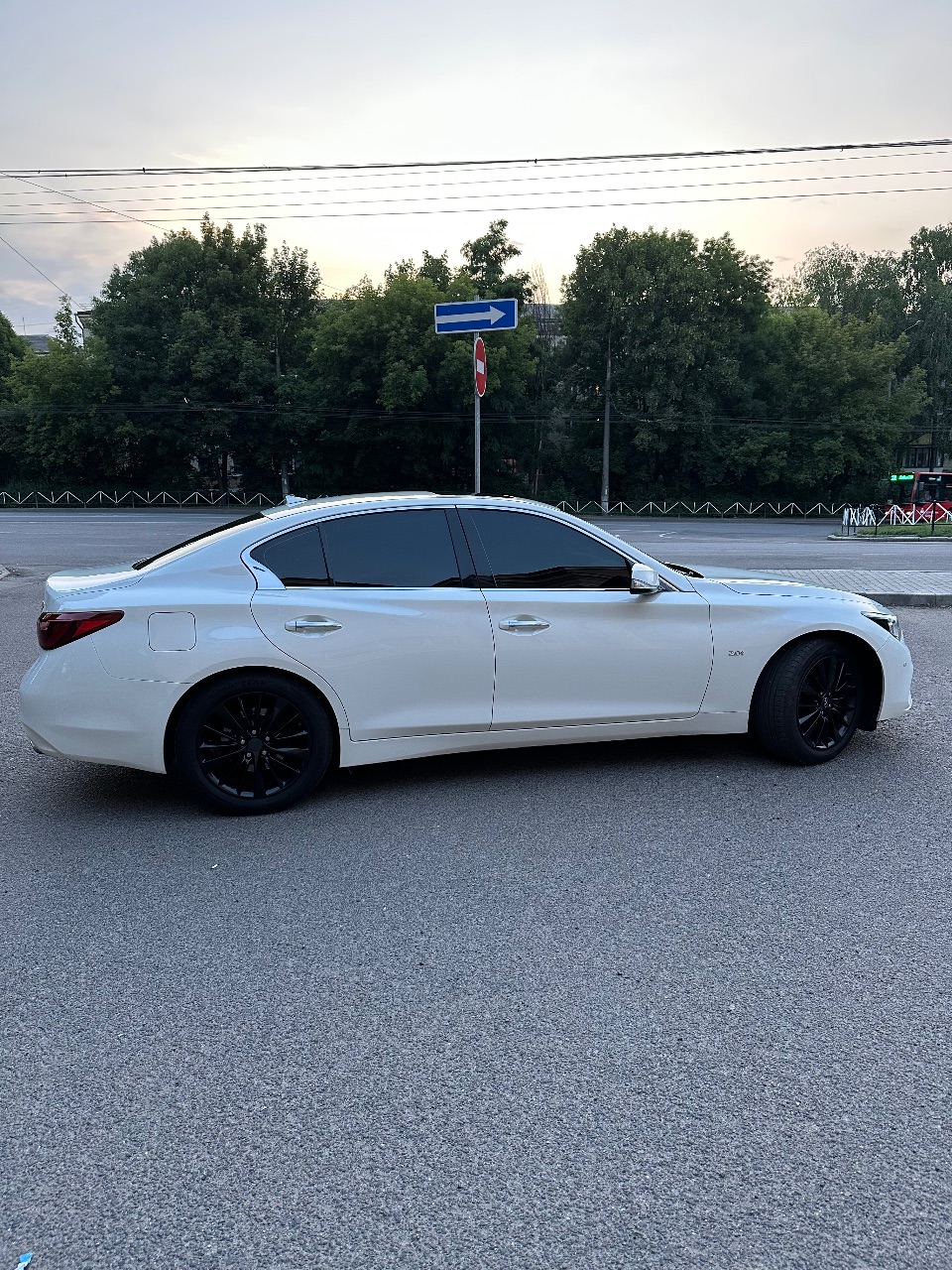 Infiniti Q50 - фото 6