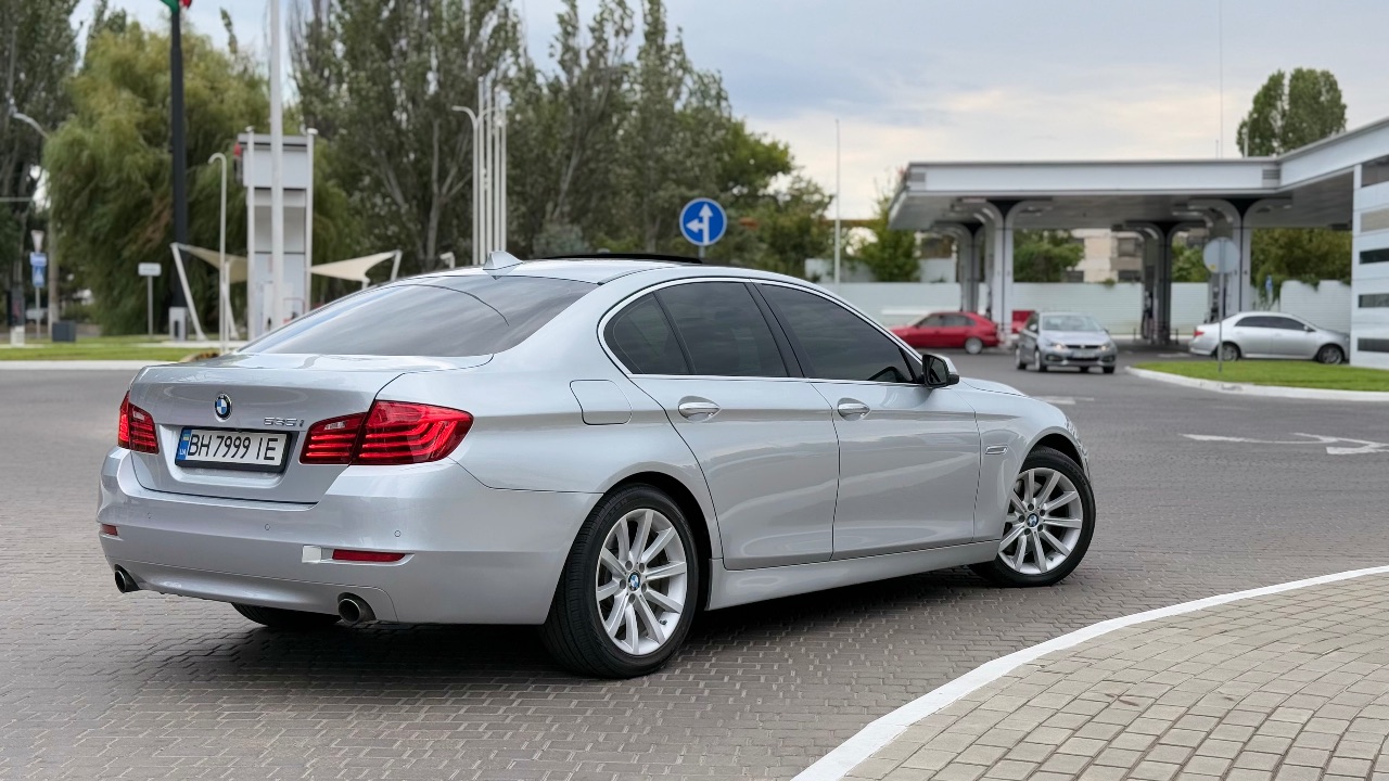 BMW 5 серії - фото 4