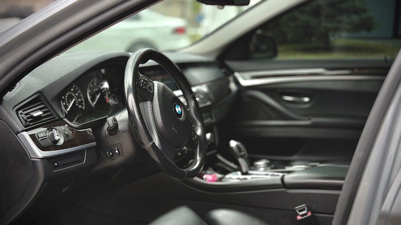 BMW 5 серії - фото 10