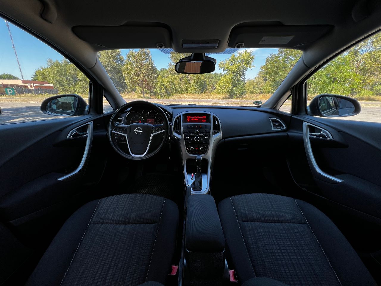 Opel Astra - фото 12