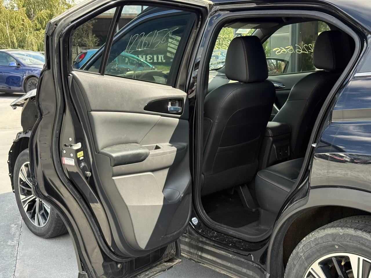 Mitsubishi Eclipse Cross - фото 38