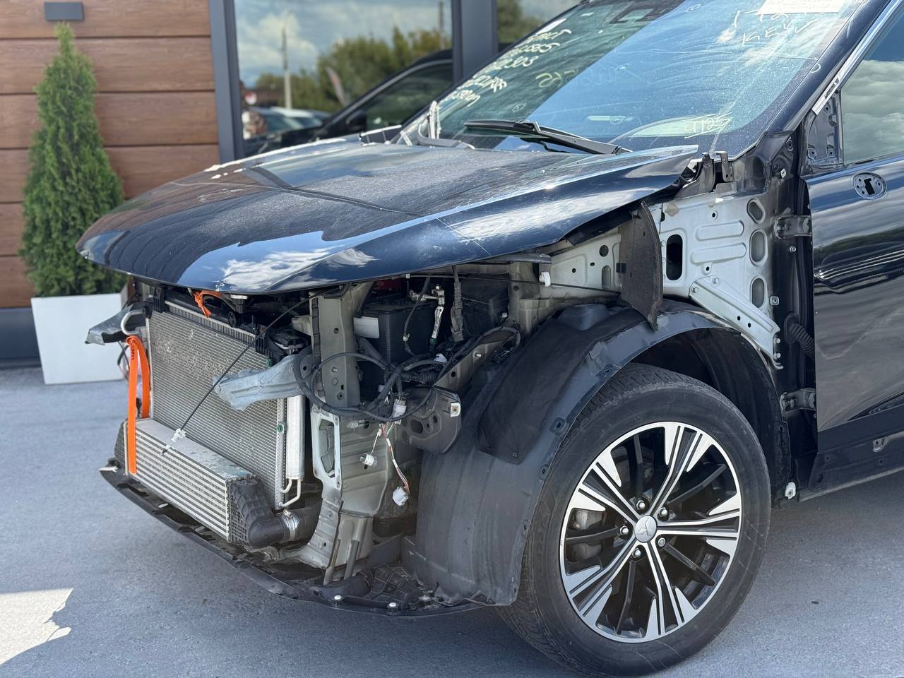 Mitsubishi Eclipse Cross - фото 11