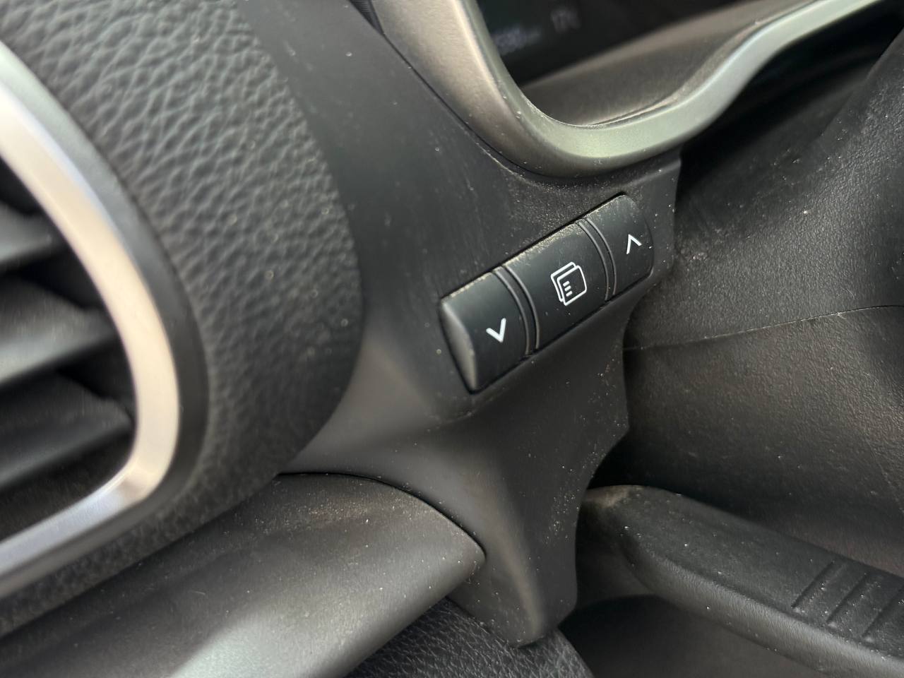 Mitsubishi Eclipse Cross - фото 18