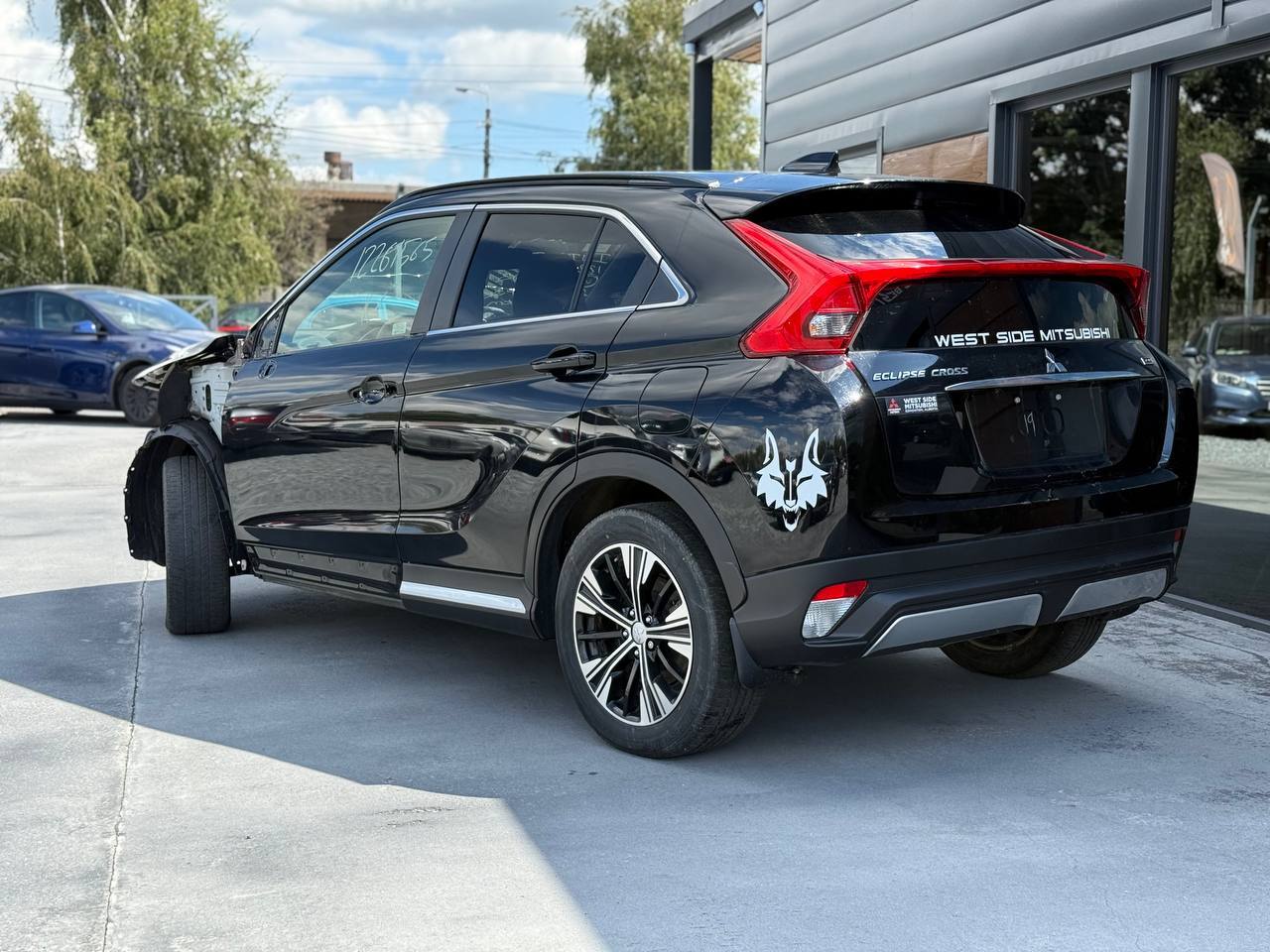 Mitsubishi Eclipse Cross - фото 2