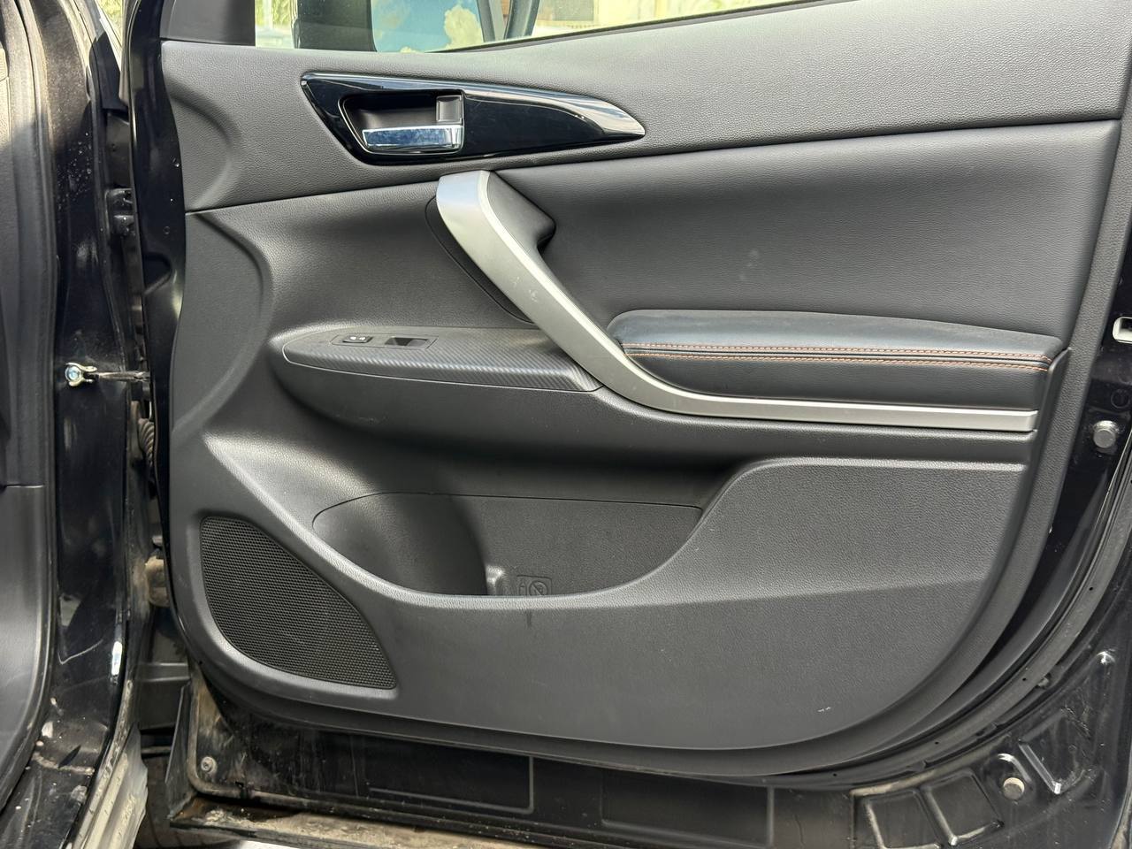 Mitsubishi Eclipse Cross - фото 48