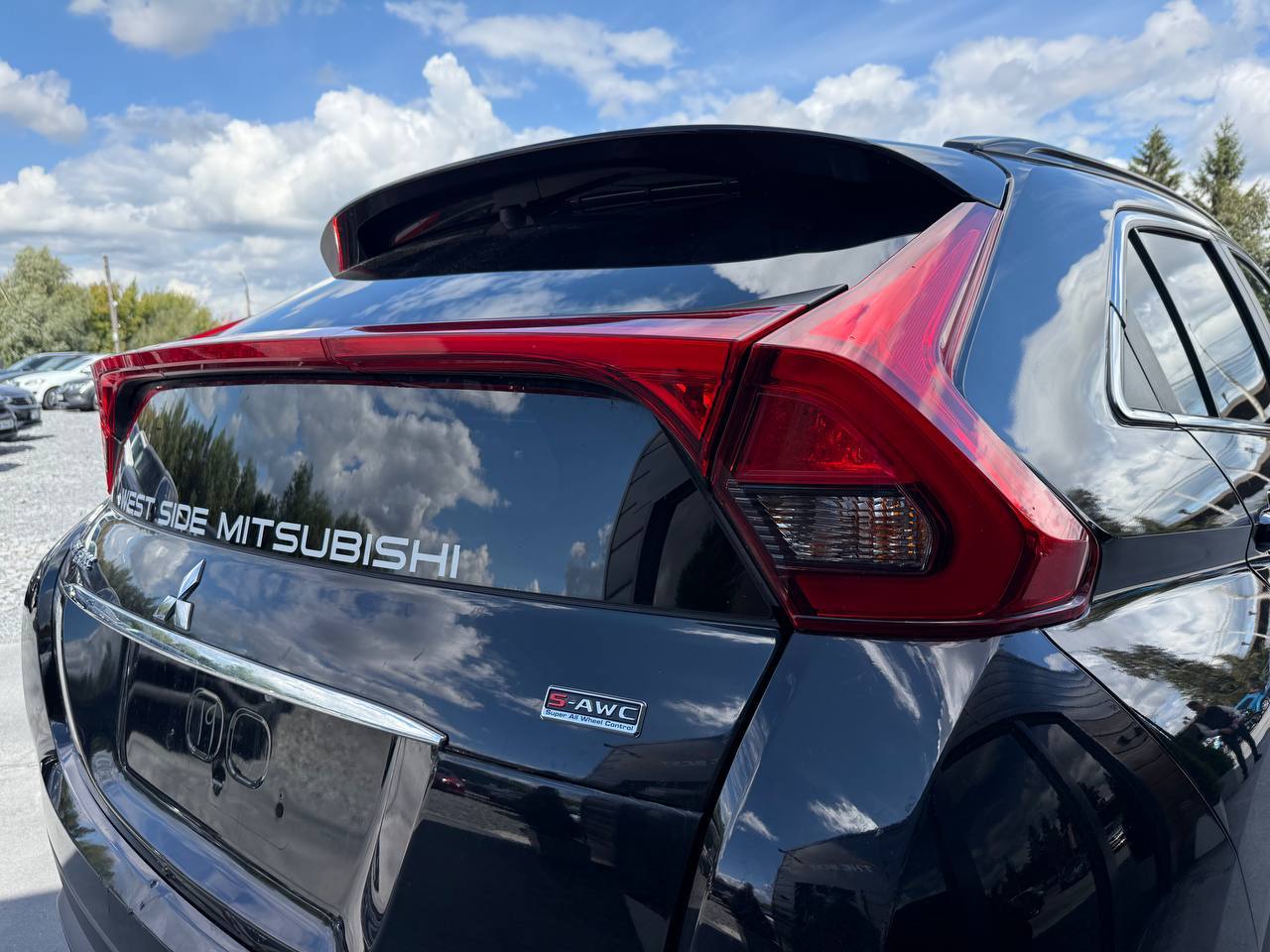 Mitsubishi Eclipse Cross - фото 6