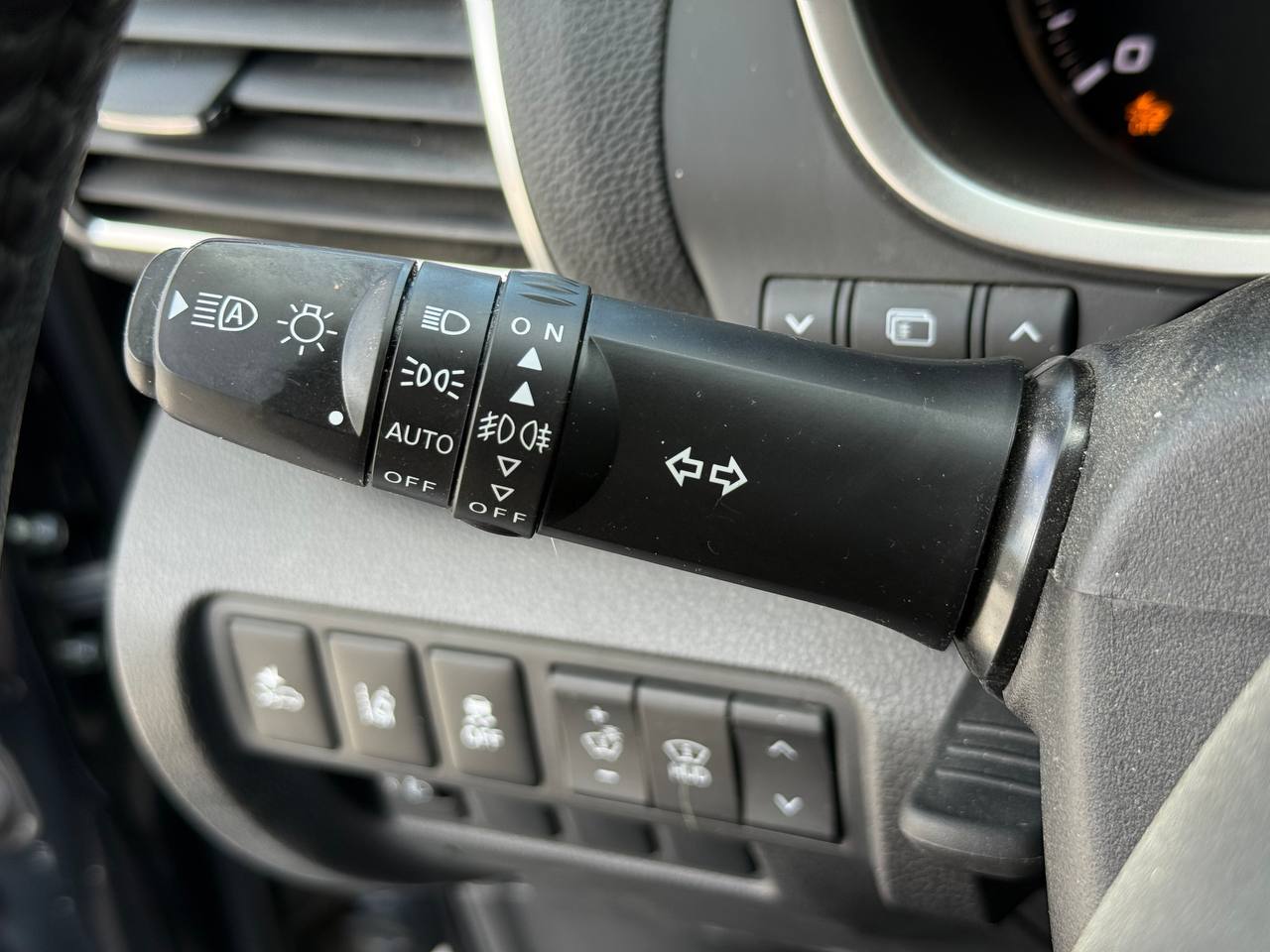 Mitsubishi Eclipse Cross - фото 27